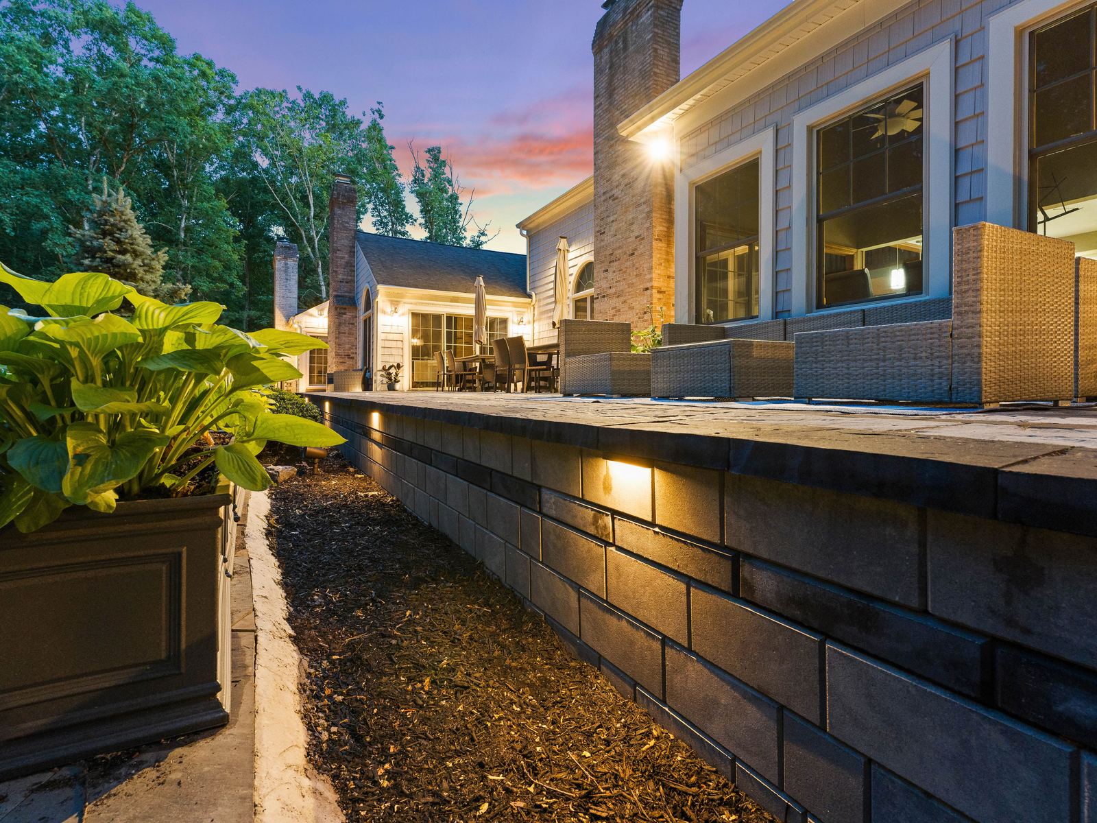 Stone retaining wall built by AG Hardscaping